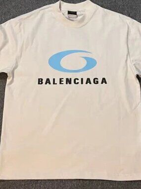 Retro Oval Graphic White T-shirt - Blue Abstract Minimalist Design Tee